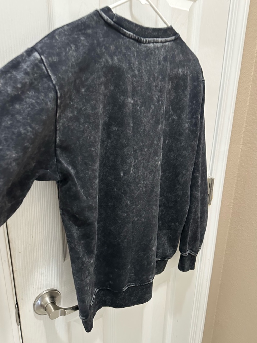 Def Leppard Rhinestone sweatshirt size Small - Picture 8 of 11